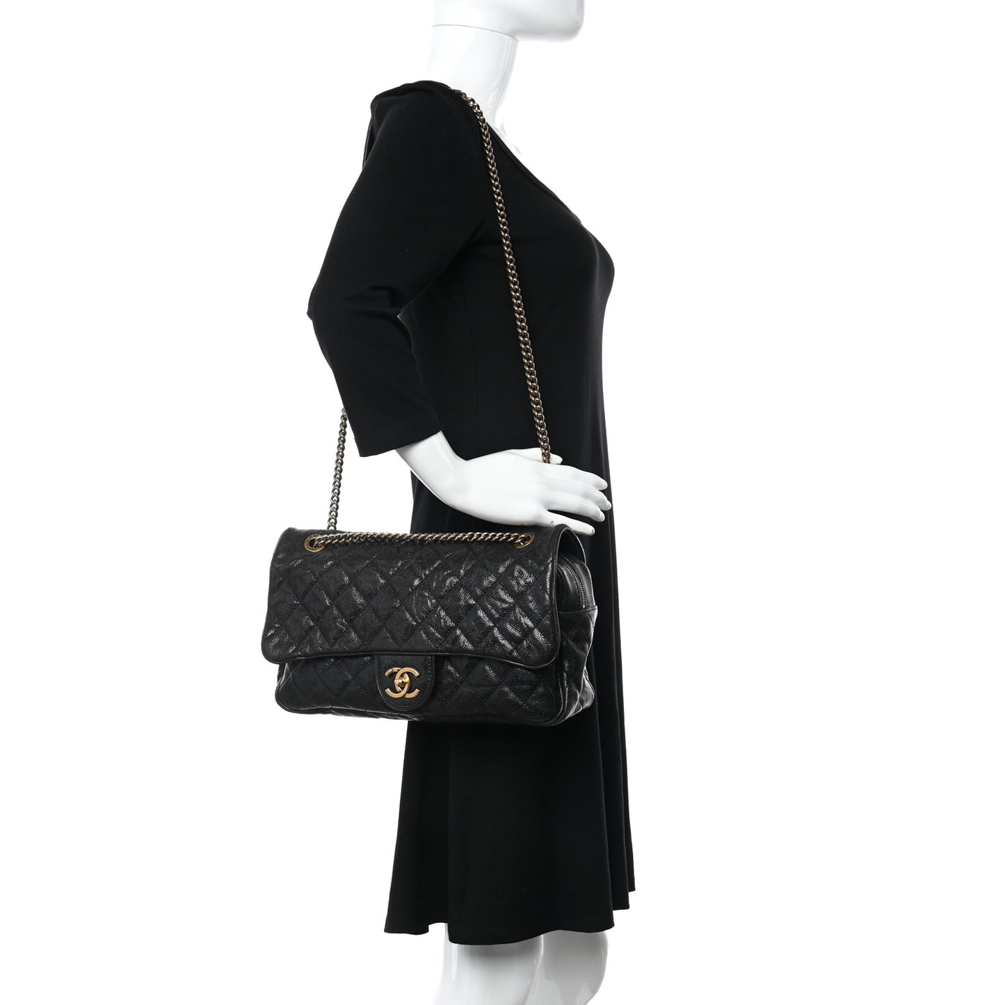 Crumpled Grained Calfskin Quilted Large Shiva Flap Black