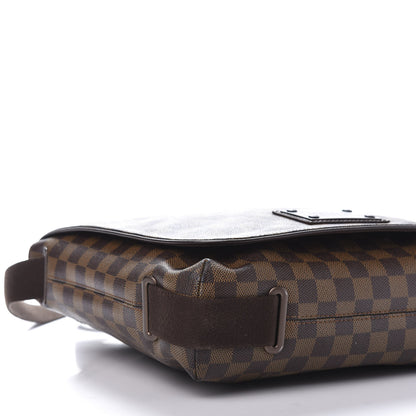 Louis Vuitton Damier Ebene Brooklyn MM 6 of 10