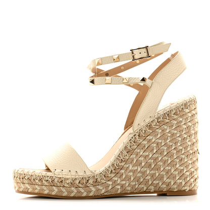 Valentino Garavani Grained Calfskin Rockstud Crisscross Ankle Strap Espadrille Wedge Sandals 41 Light Ivory 1 of 9
