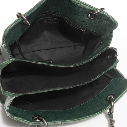 Chanel Iridescent Caviar Quilted Small Chic Tote Green 5 of 7