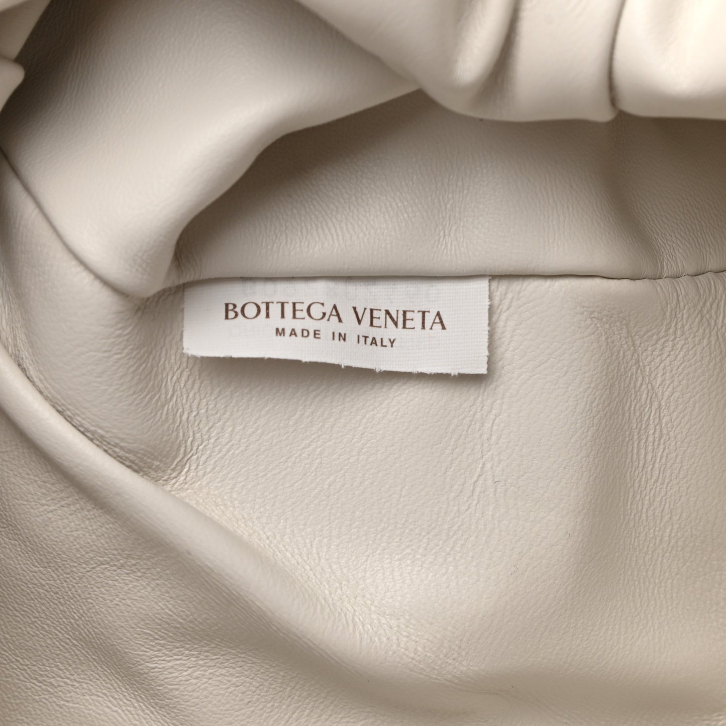 Nappa Maxi Intreccio The Pouch Oversized Clutch Plaster