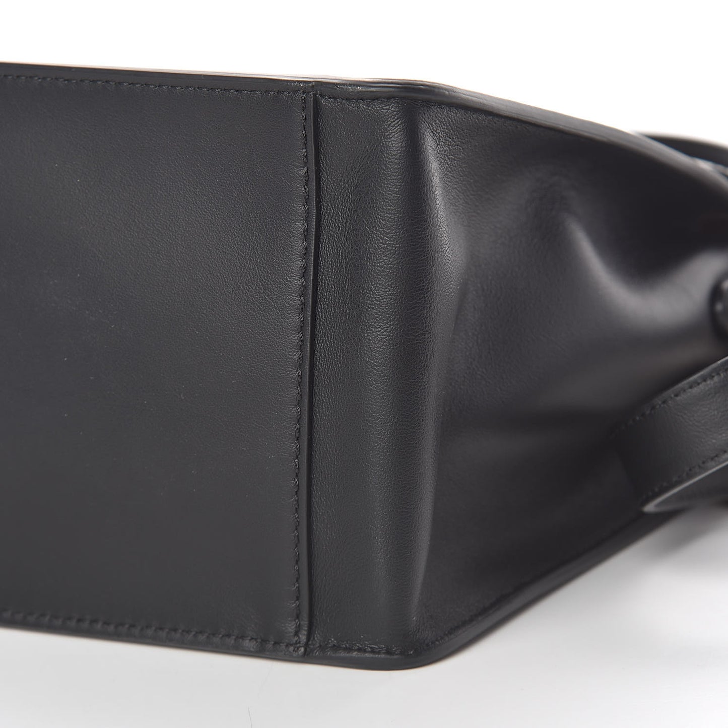 Vitello Grace Suede Small Flip Tote Black Fragola Marrone