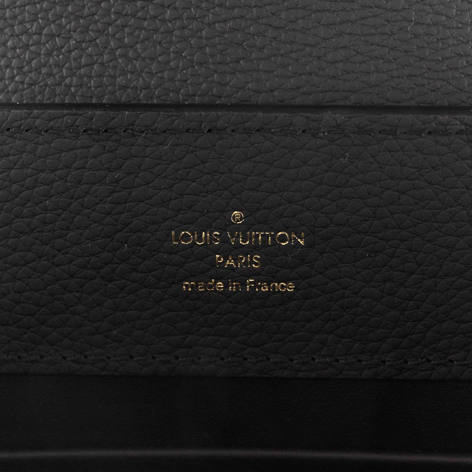 Louis Vuitton Taurillon Capucines East West MM Matte Black 6 of 9