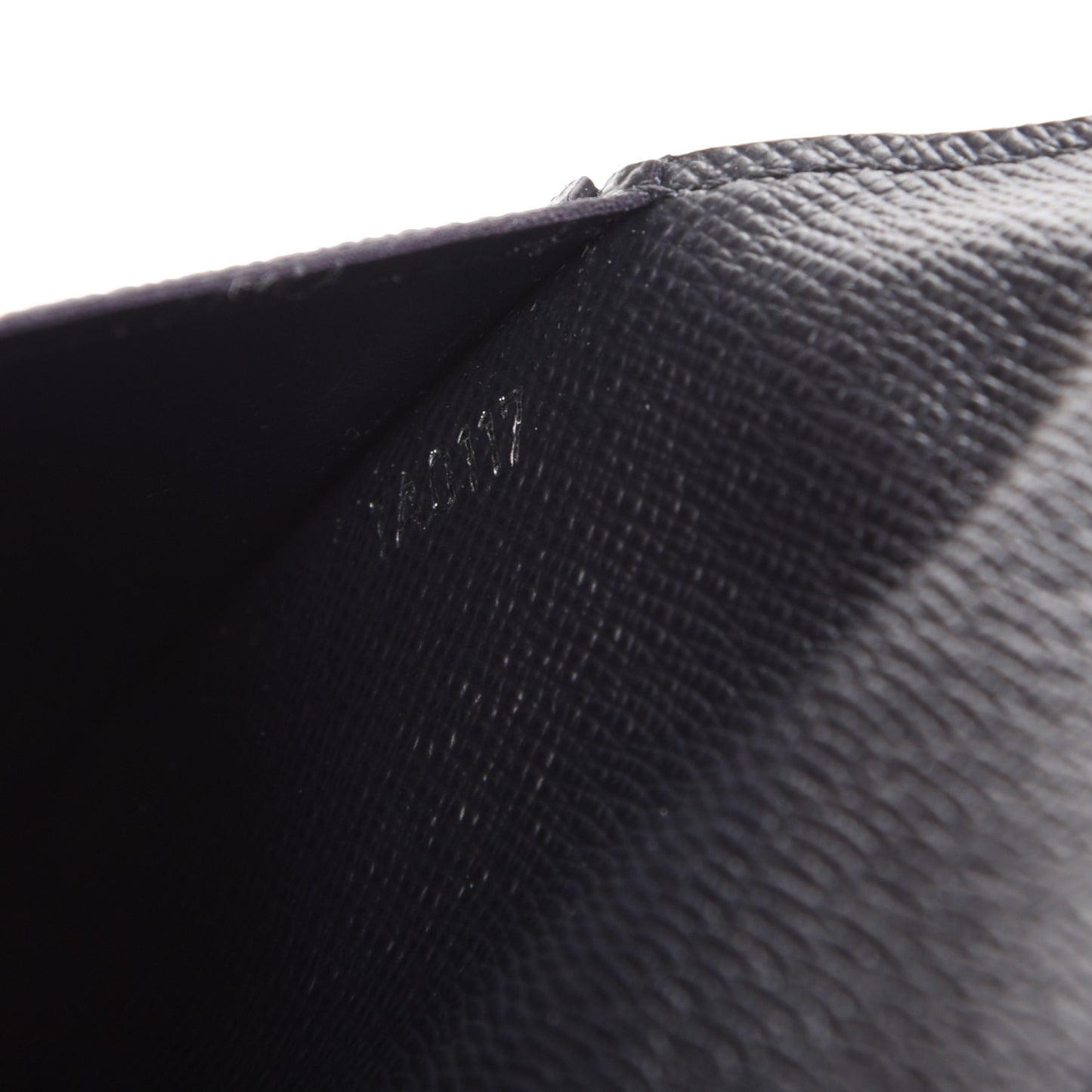 Savane Monogram Chapman Giraffe Brazza Wallet Encre