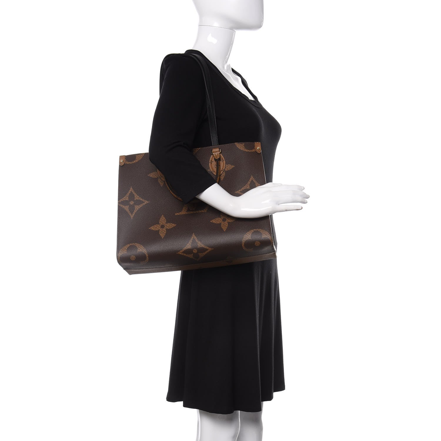 Louis Vuitton Reverse Monogram Giant Onthego MM 2 of 10