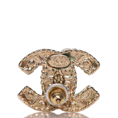 Chanel Textured CC Earrings Gold 3 of 4