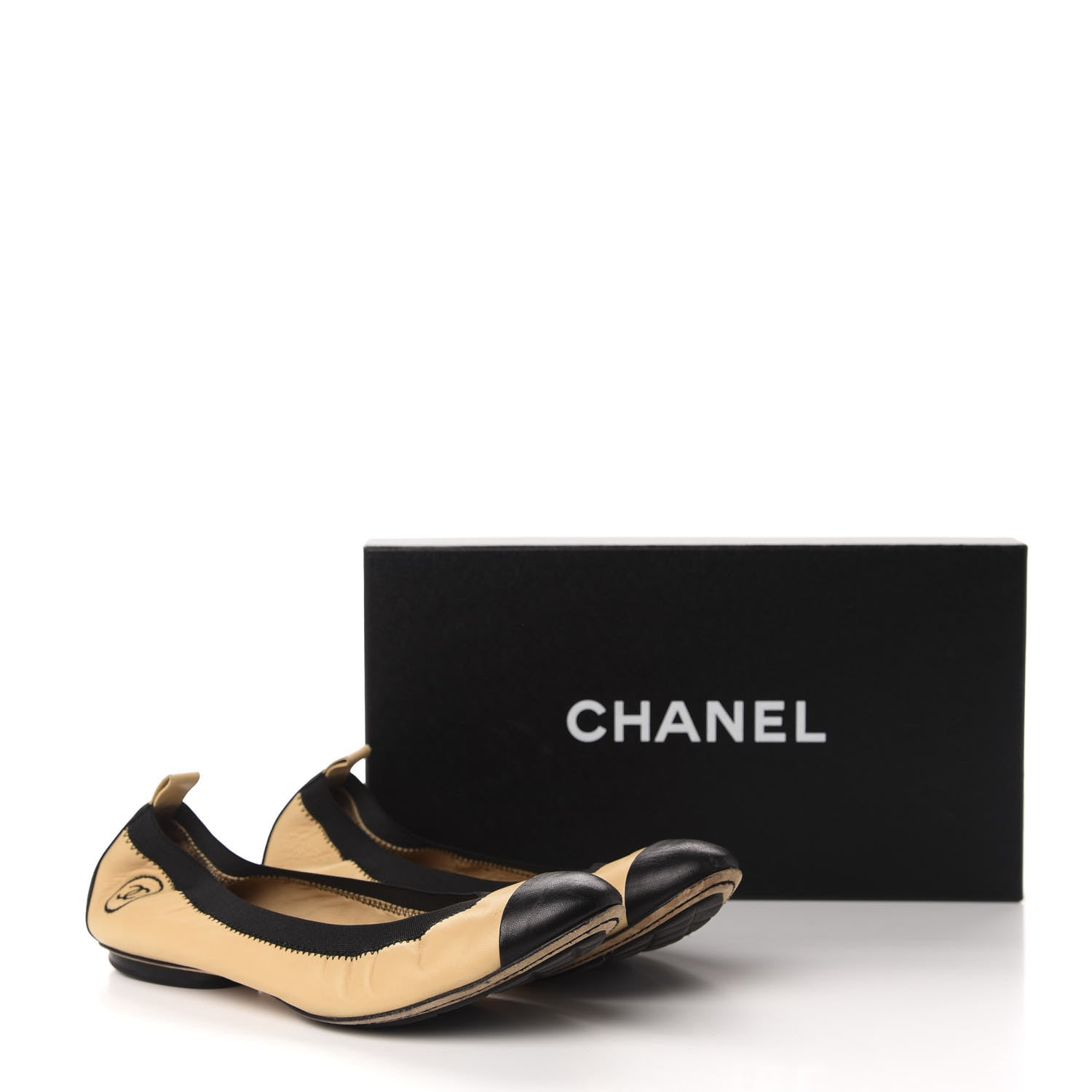 Chanel Lambskin CC Elastic Cap Toe Ballerina 39.5 Flats Beige Black 14 of 14