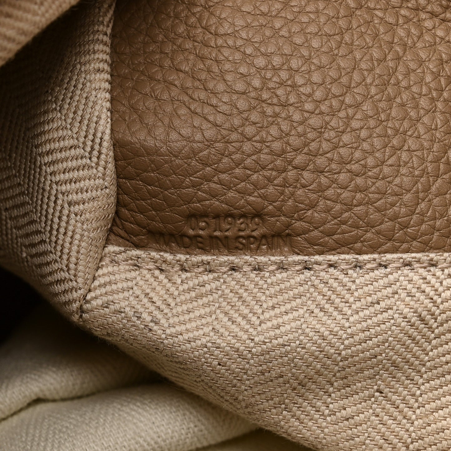 Calfskin Medium Puzzle Bag Sand Mink