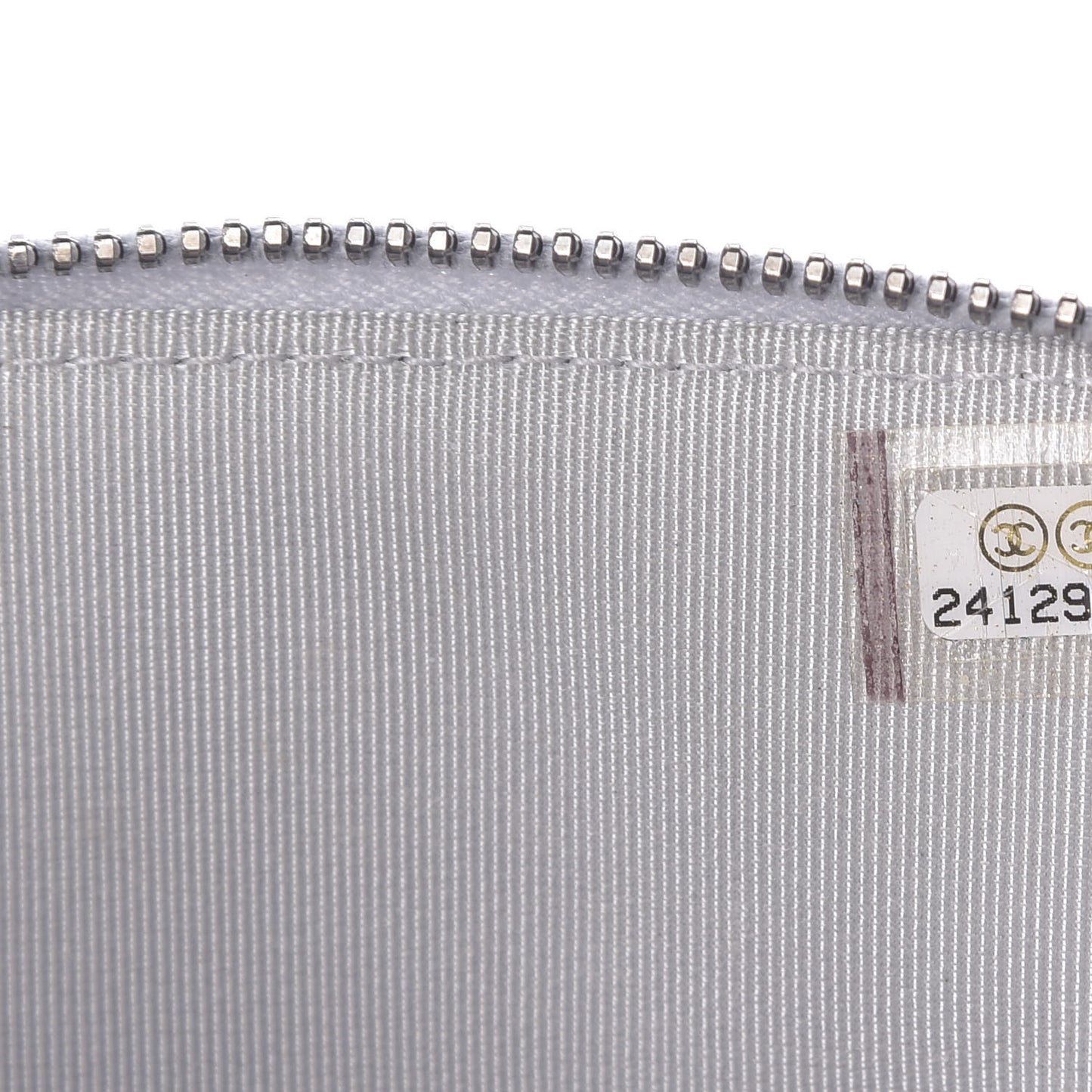 Metallic Caviar Quilted Small Clutch With Chain Silver