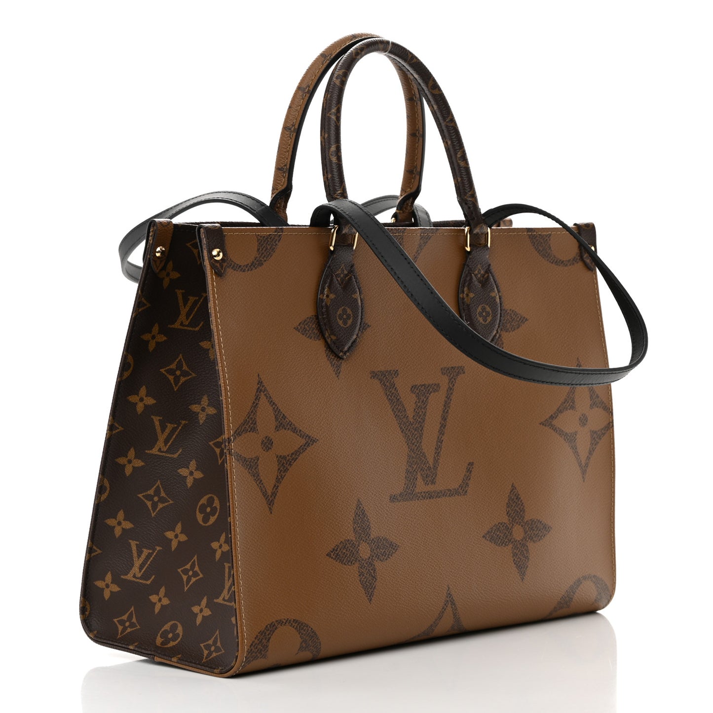 Reverse Monogram Giant Onthego MM