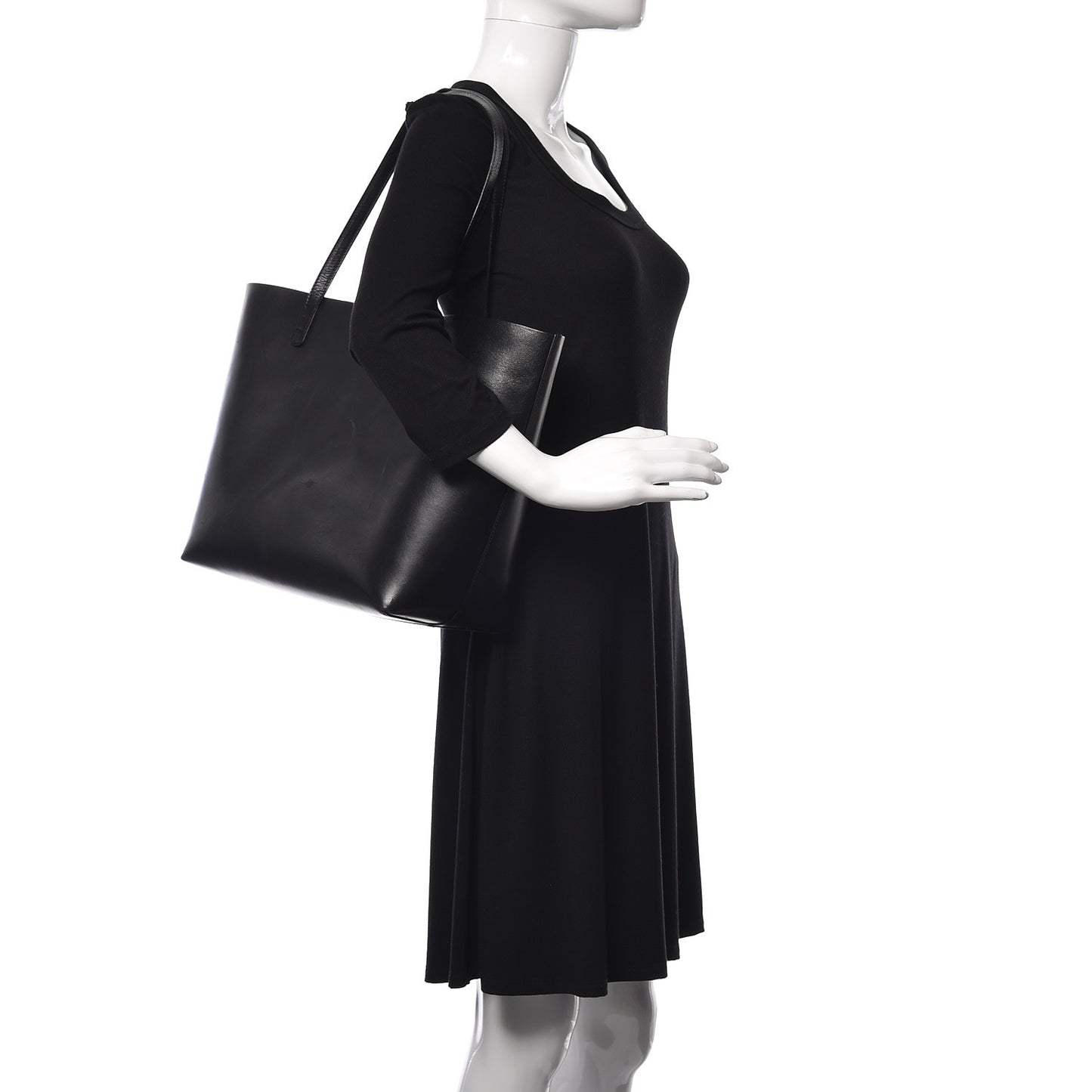 Calfskin Large Shopping Tote Black Flamma