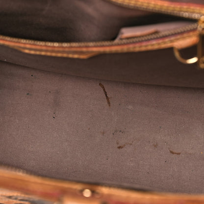 Louis Vuitton Vernis Brea MM Beige Poudre 13 of 14