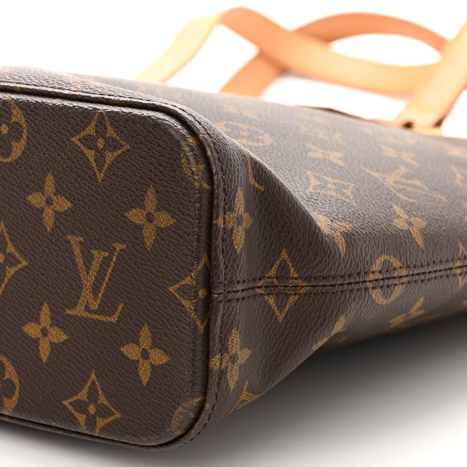 Louis Vuitton LOUIS VUITTON Monogram Luco 8 of 9
