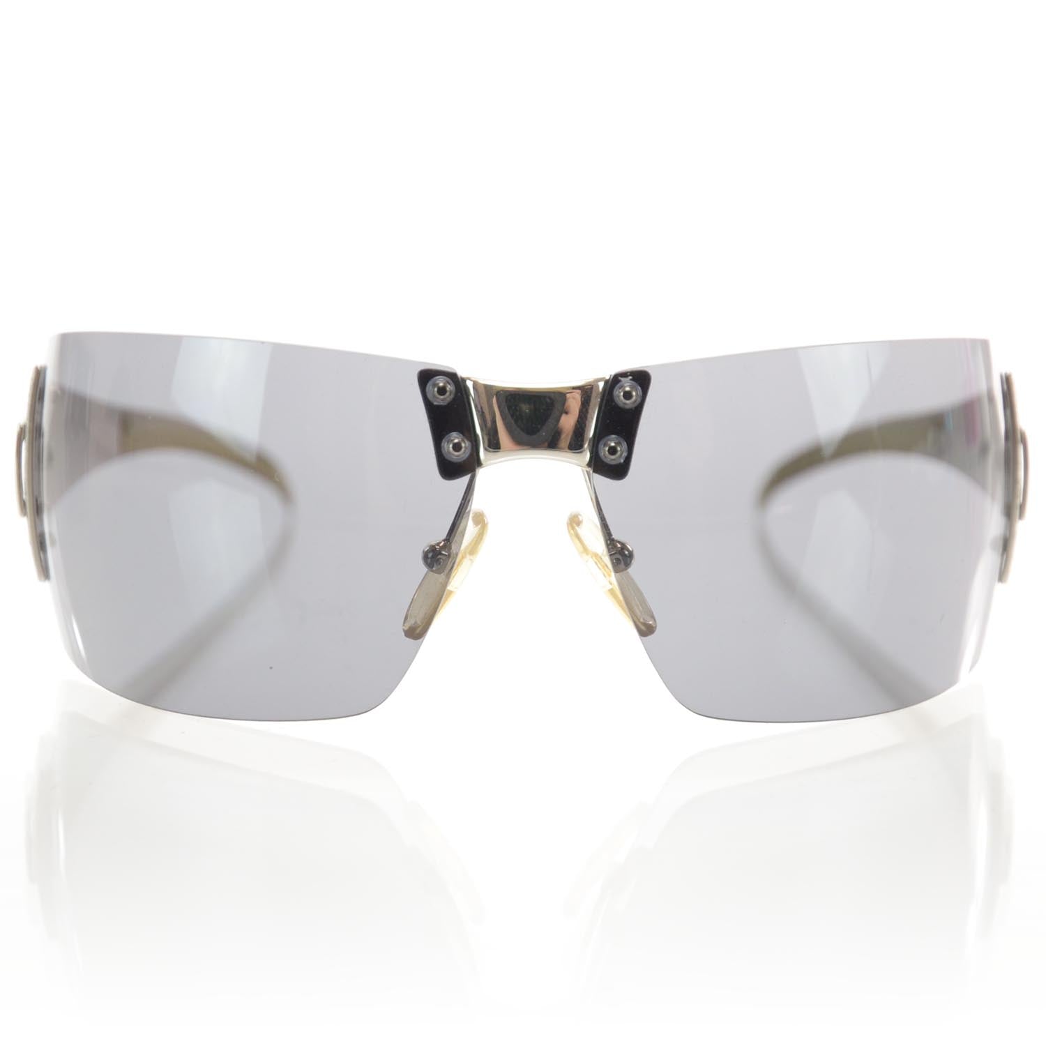 Fendi Sunglasses FS340 | 2 of 6