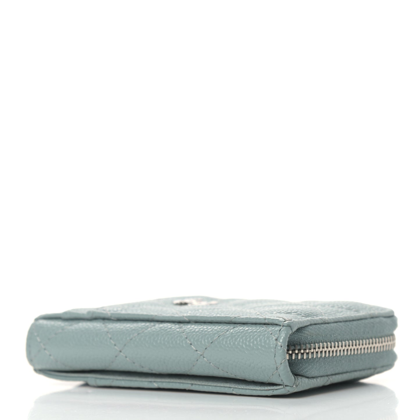 Caviar Quilted Zip Card Holder Light Blue