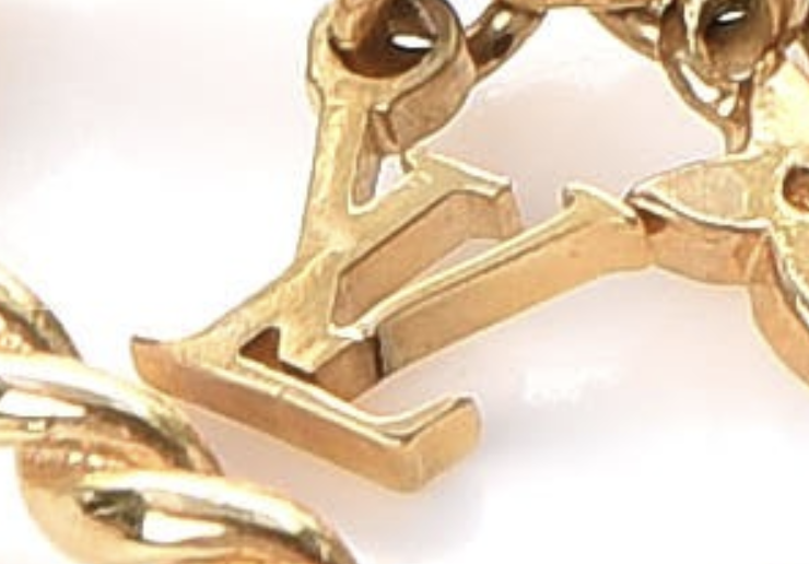 Louis Vuitton LV Fleur Heart Toggle Bracelet Gold 7 of 7