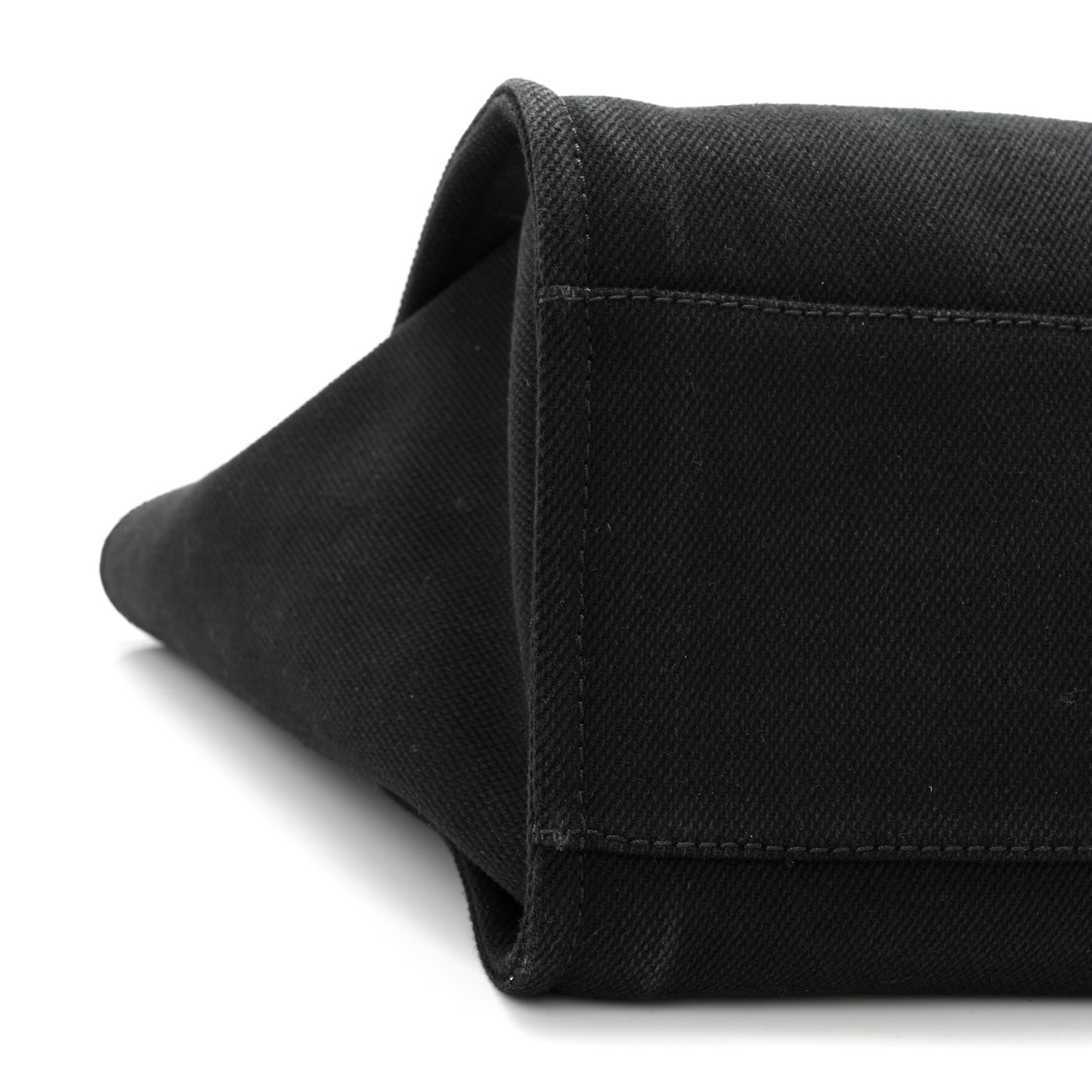 Canvas Pearl Medium Deauville Tote Black