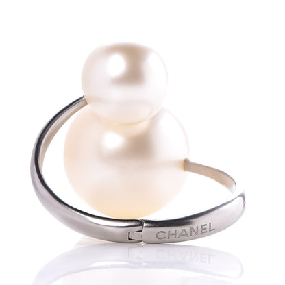 Chanel Double Pearl Cuff Silver 3 of 6