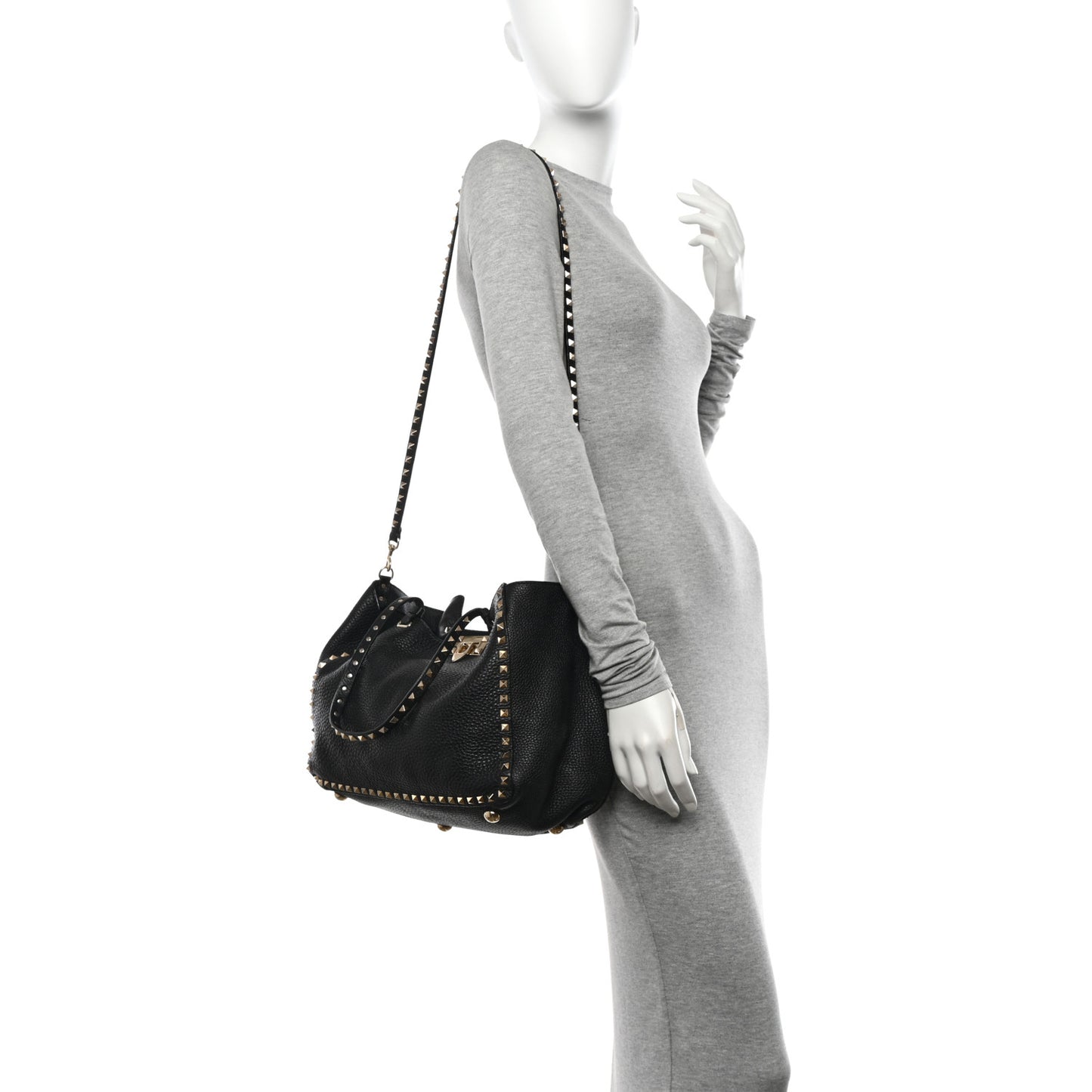 Pebbled Calfskin Medium Rockstud Tote Black