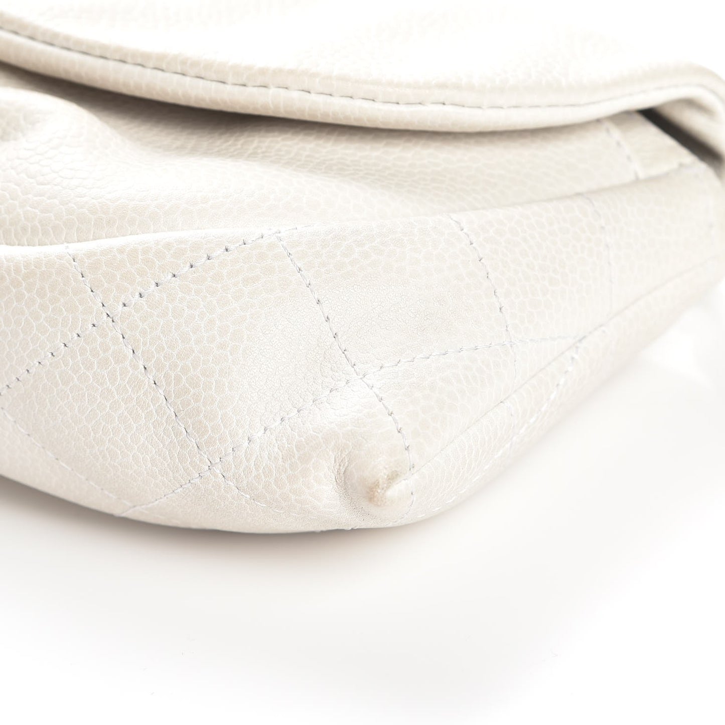 Caviar Half Moon Wallet On Chain WOC White