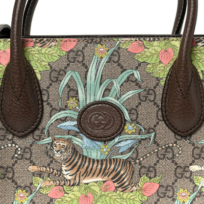Gucci GG Supreme Monogram Tiger Savanah Textured Dollar Calfskin Small Retro Interlocking G Tote Bag Beige Ebony Multicolor New Acero 8 of 10