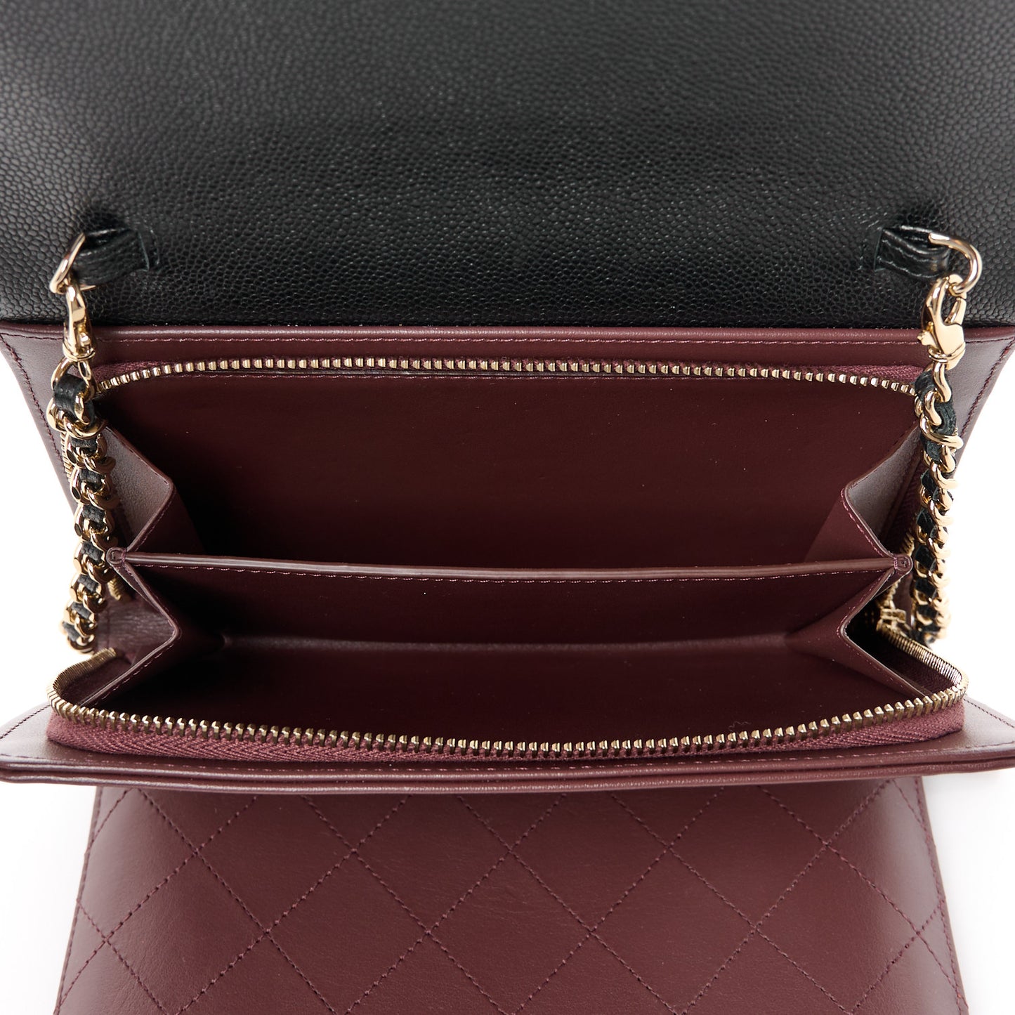 Caviar Quilted Compact Wallet On Chain WOC Black