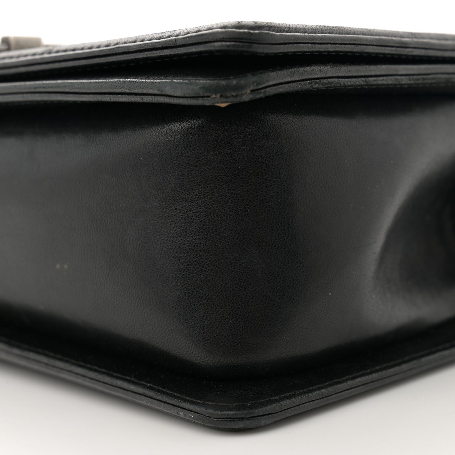 Lambskin Quilted Medium Boy Flap Black