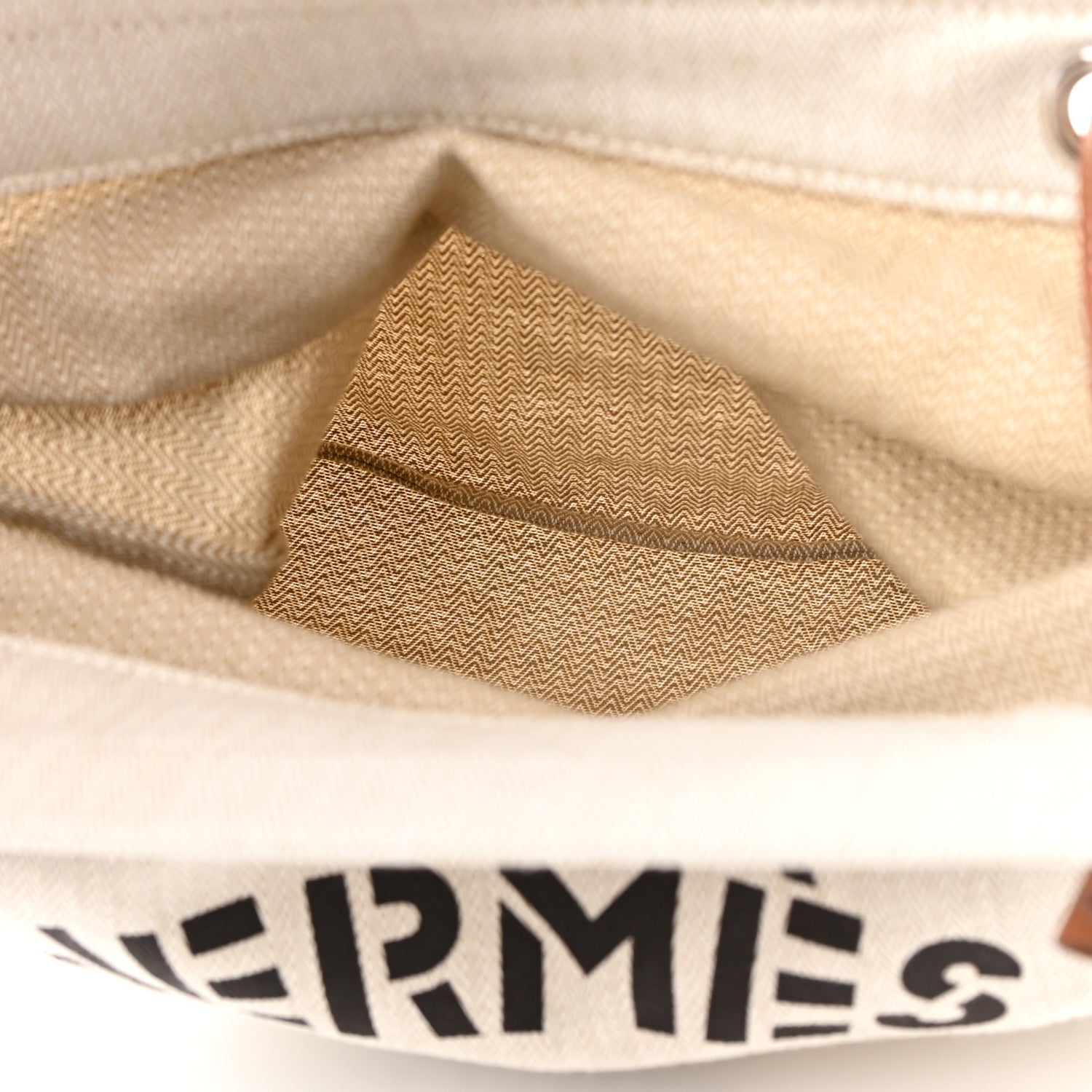 Hermes Canvas Swift Aline Grooming Bag Gold 5 of 12