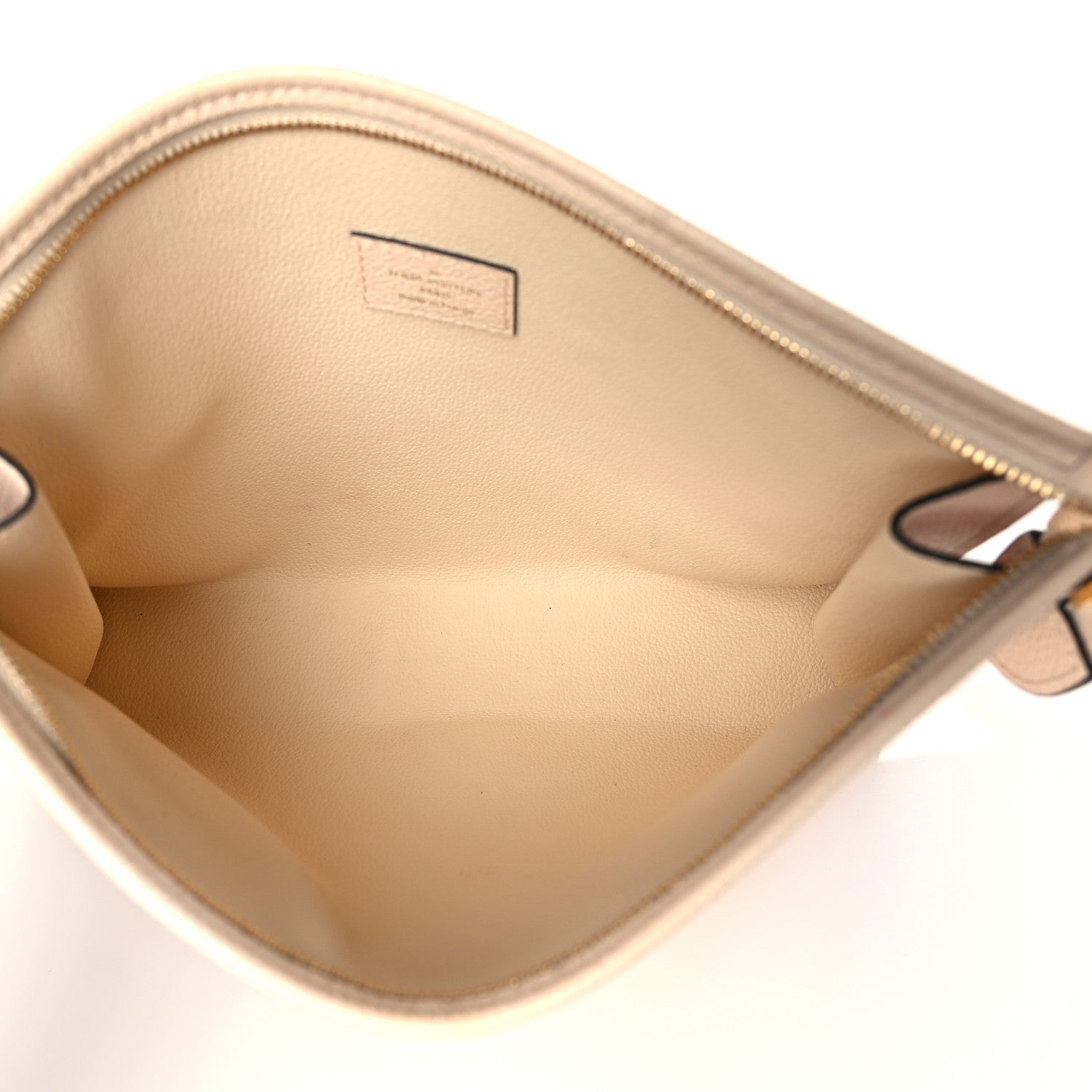 Louis Vuitton Empreinte Monogram Giant By The Pool Toiletry Pouch 26 Cream Saffron 5 of 8