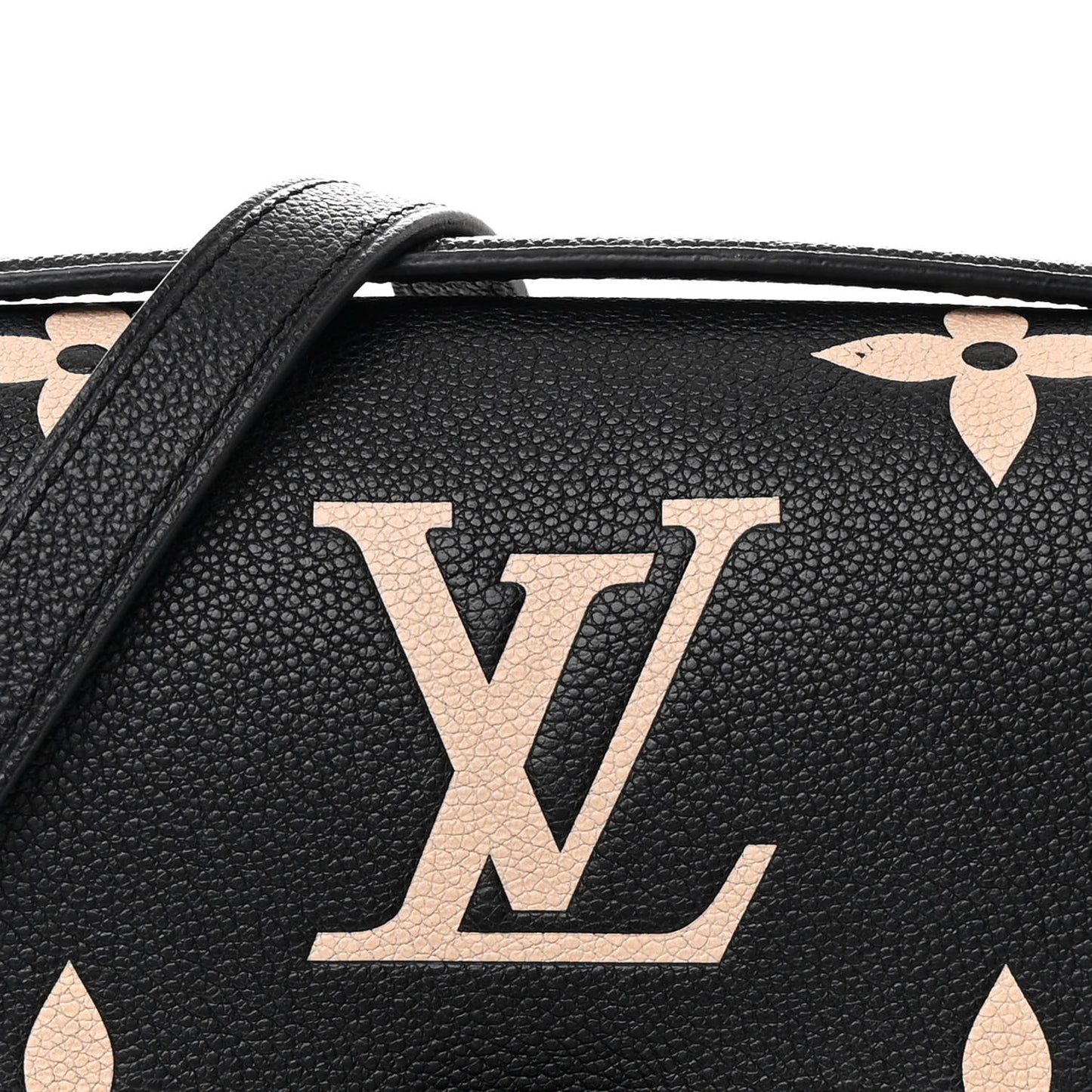 Empreinte Monogram Giant Pochette Metis Black Beige
