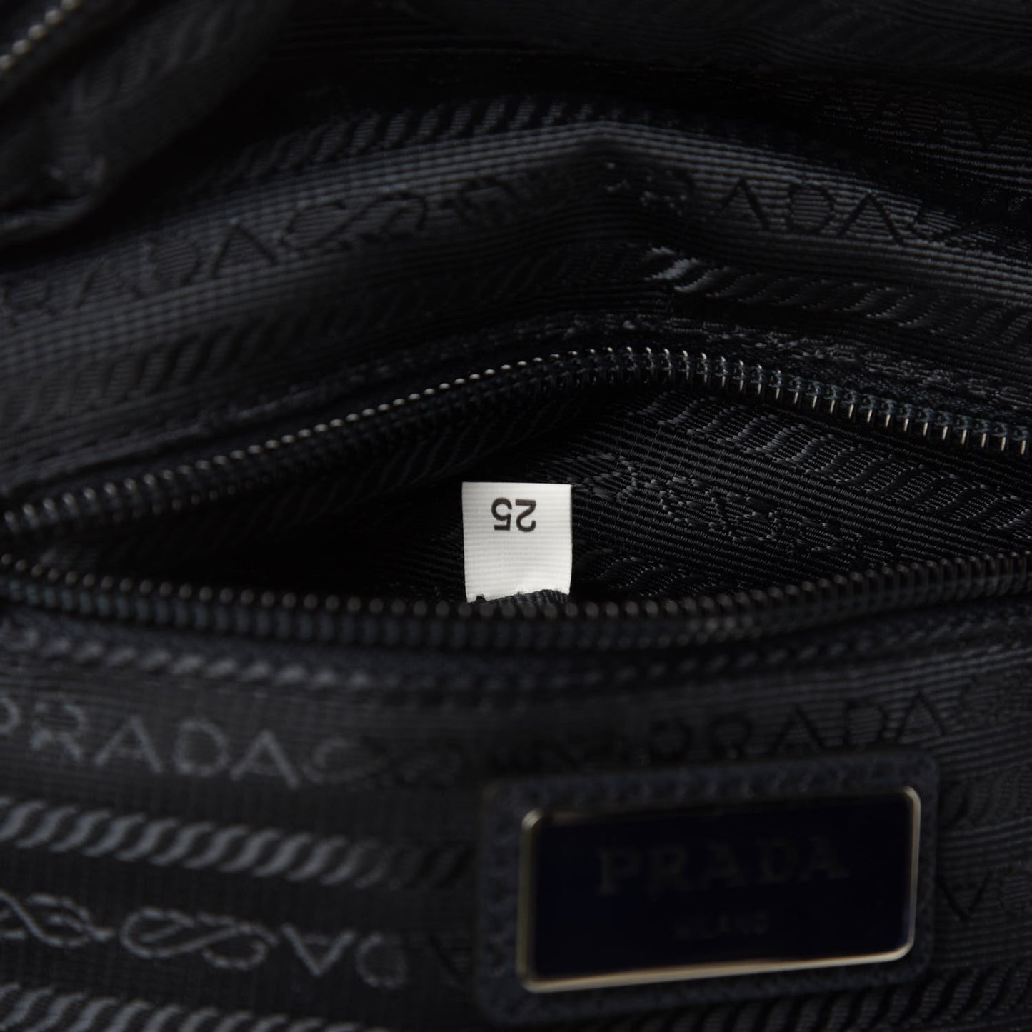Tessuto Stampato Nylon Otta Print Sling Backpack Black