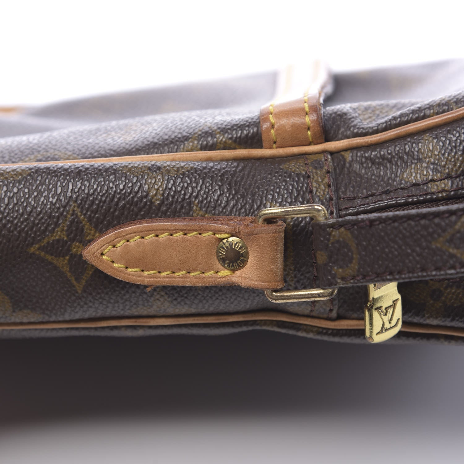Louis Vuitton Monogram Danube 21 15 of 18
