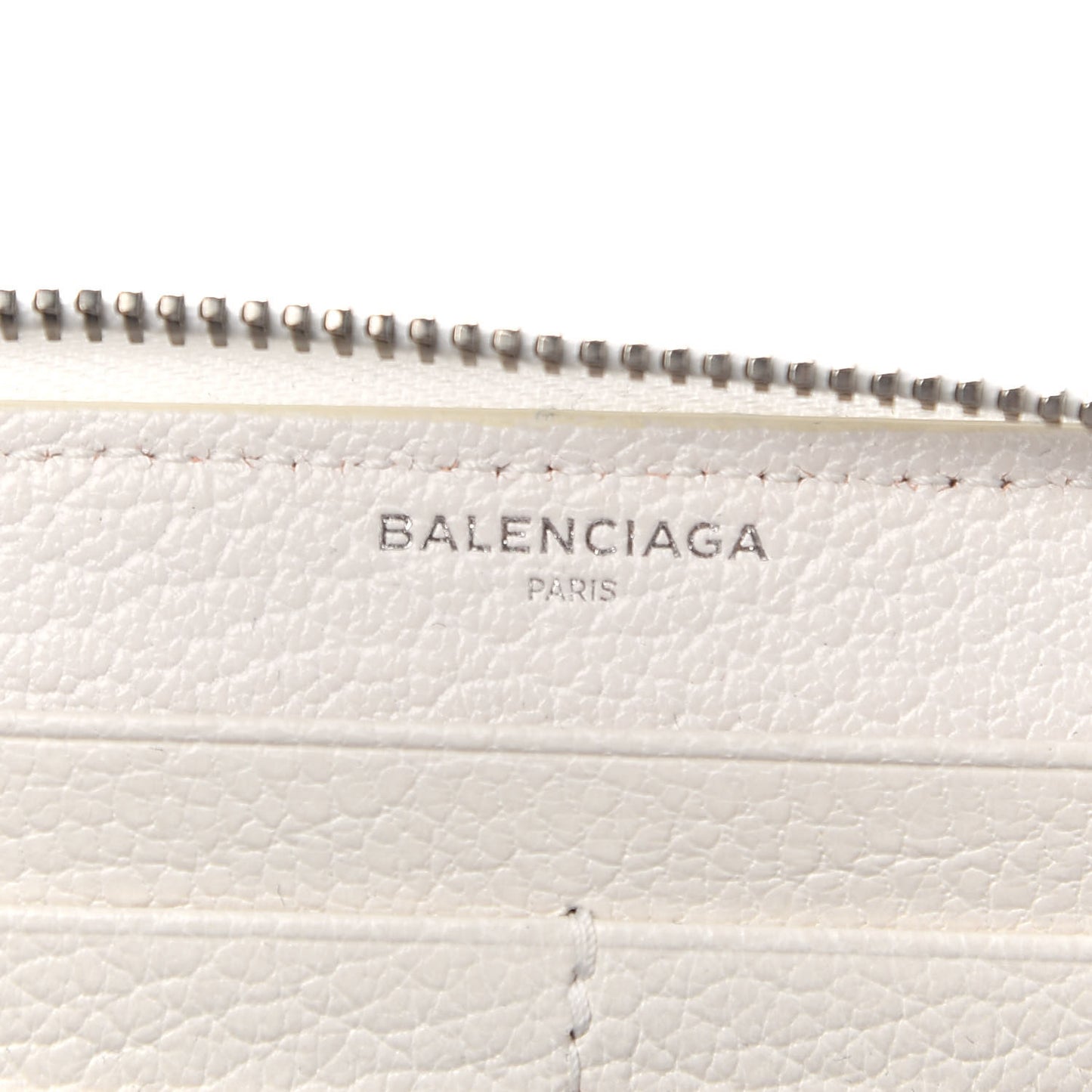 Chevre Silver Metallic Edge Hardware Zip Around Wallet Blanc Neige