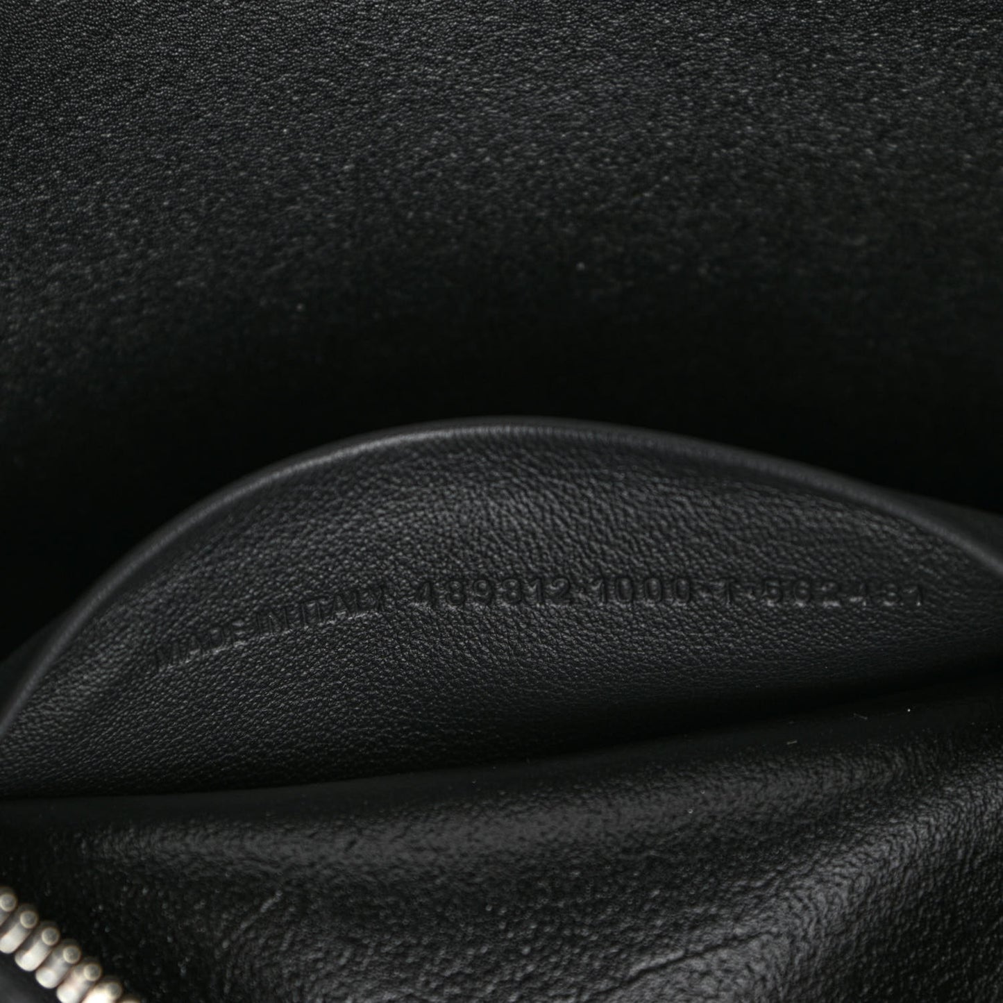 Calfskin Logo S Everyday Camera Bag Black