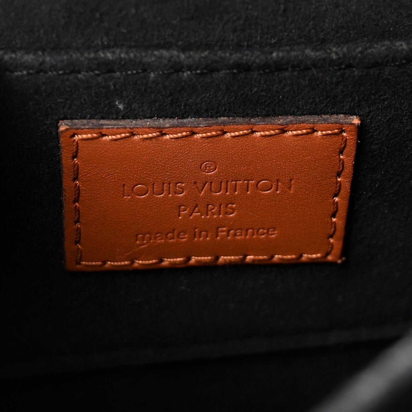 Reverse Monogram Dauphine Mini