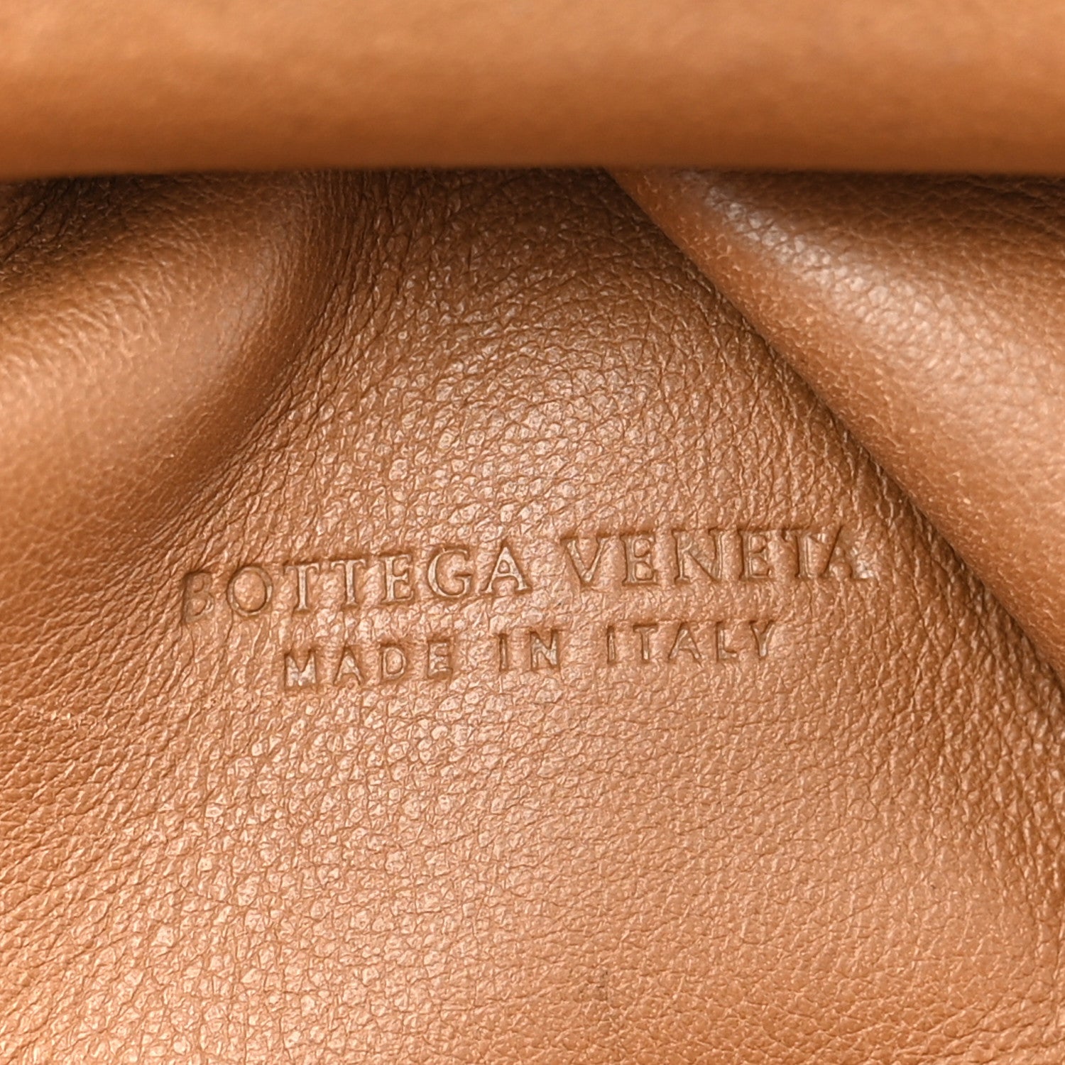 Bottega Veneta Butter Calfskin The Pouch 20 Cammello 6 of 10