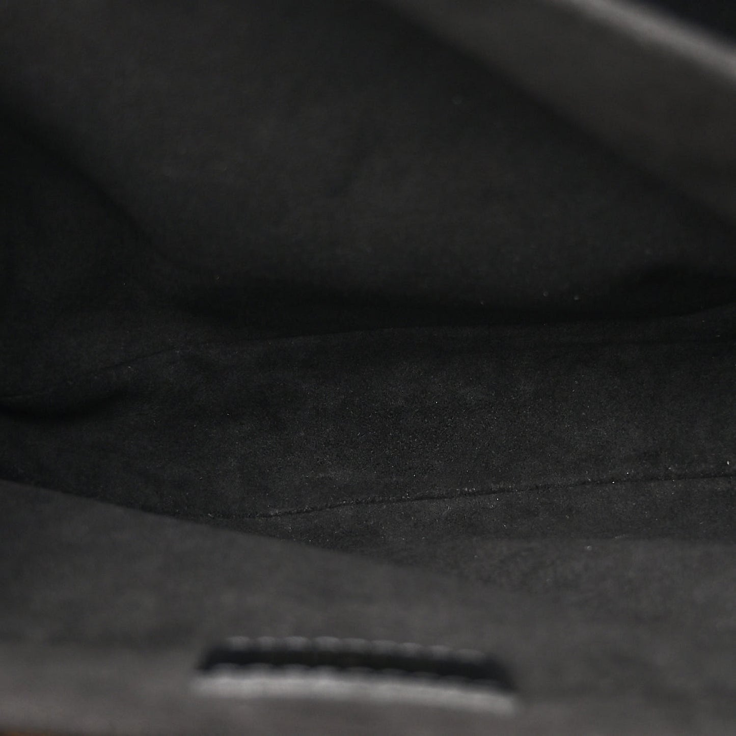 Reverse Monogram Pochette Metis
