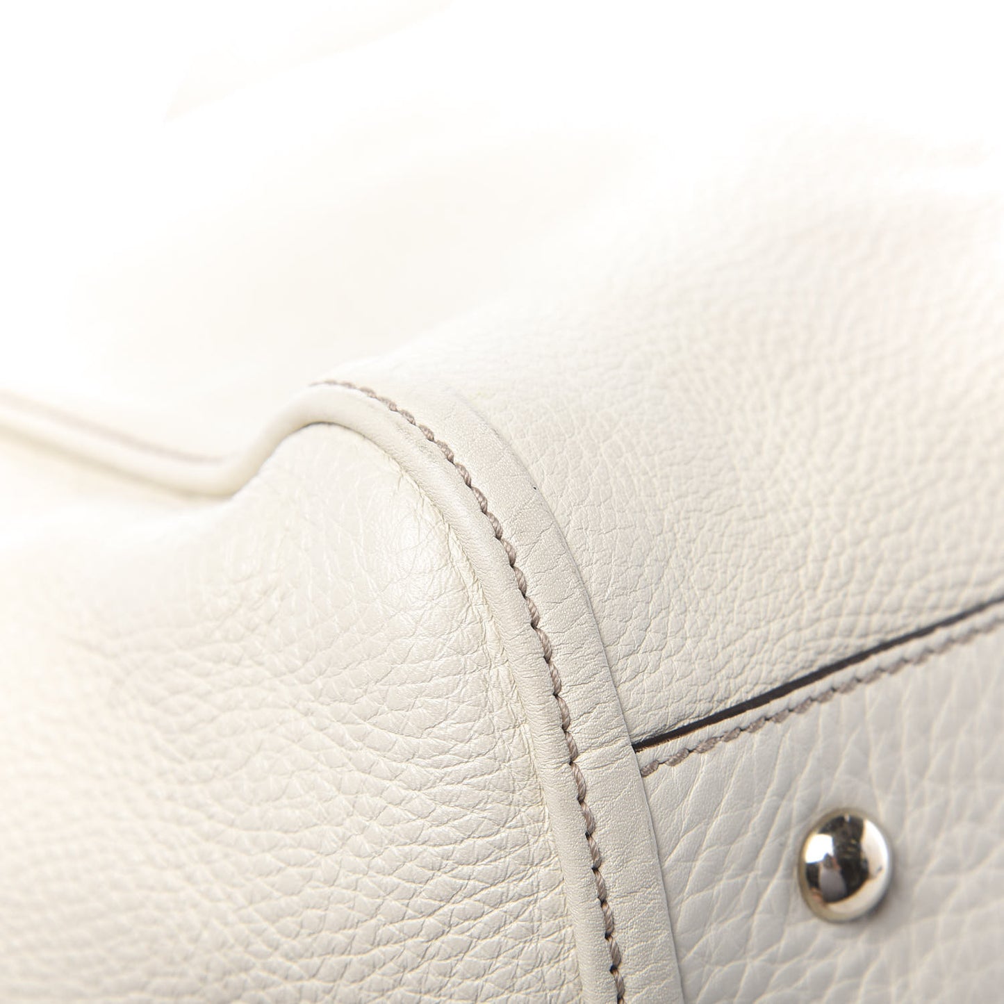 Pebbled Calfskin Large Soho Shoulder Bag Off White
