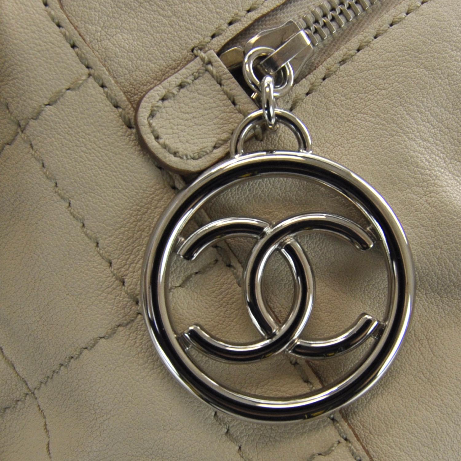 Chanel Leather Essential Bowler Ivory 5 of 8