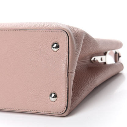 Louis Vuitton Taurillon Capucines MM Magnolia 7 of 13