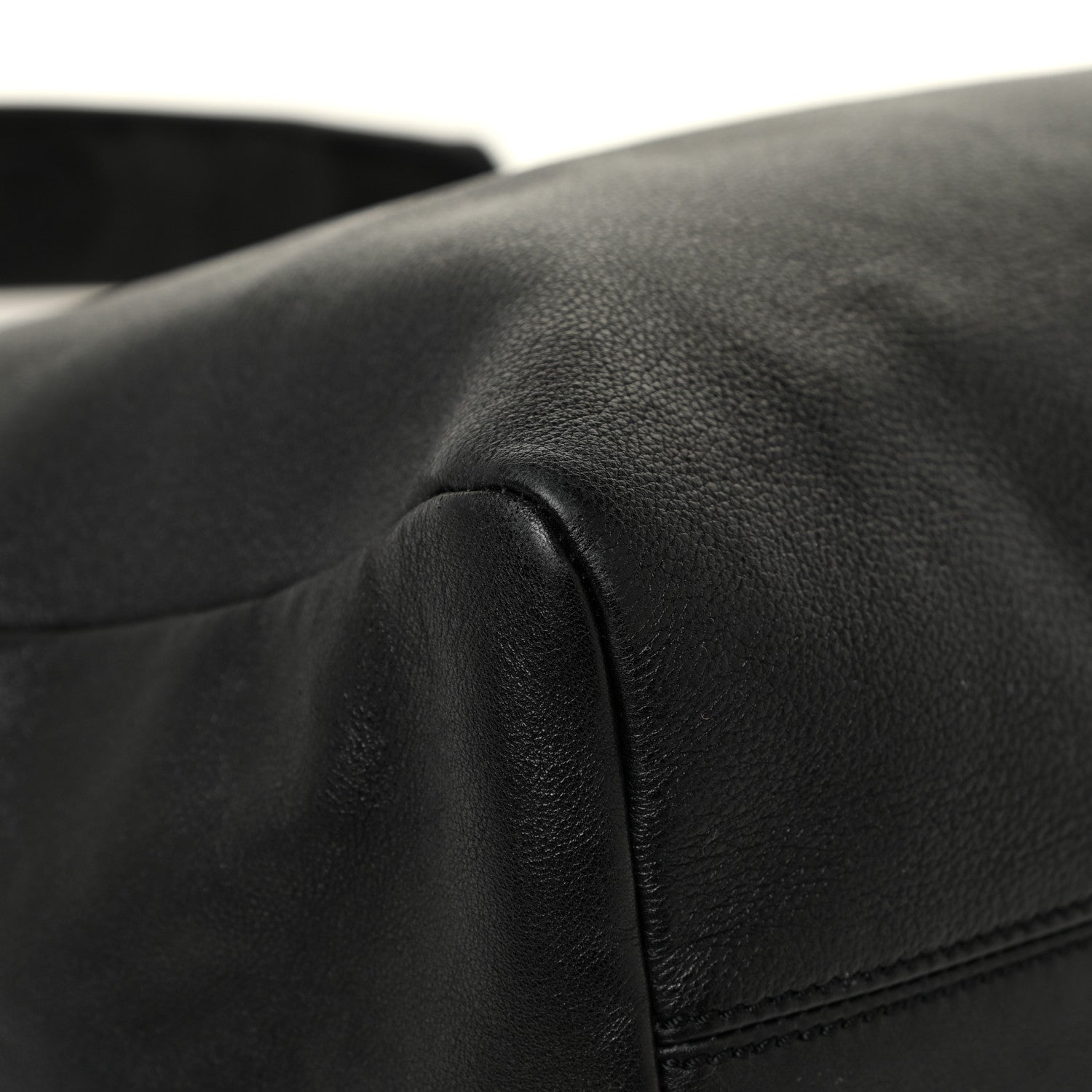 Tom Ford Calfskin Zipper Strap Hobo Black 17 of 21