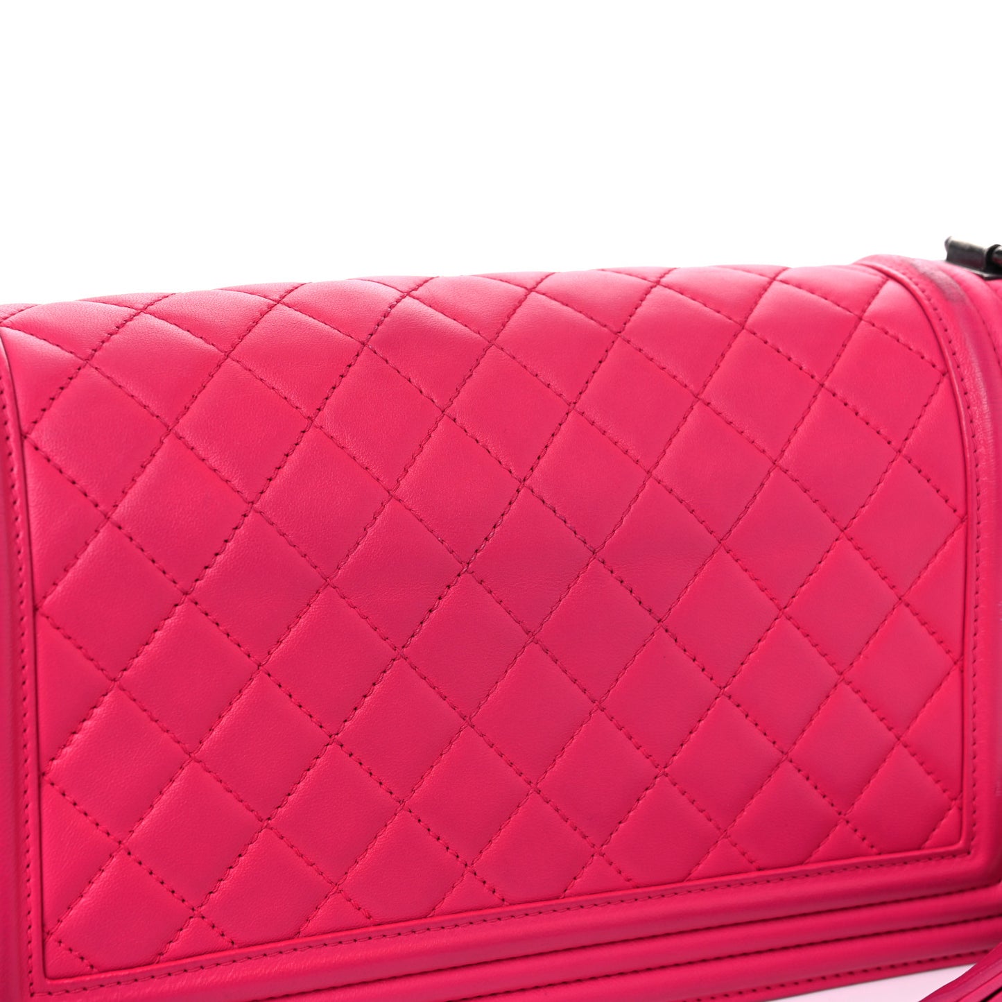 Lambskin Quilted Medium Boy Flap Pink