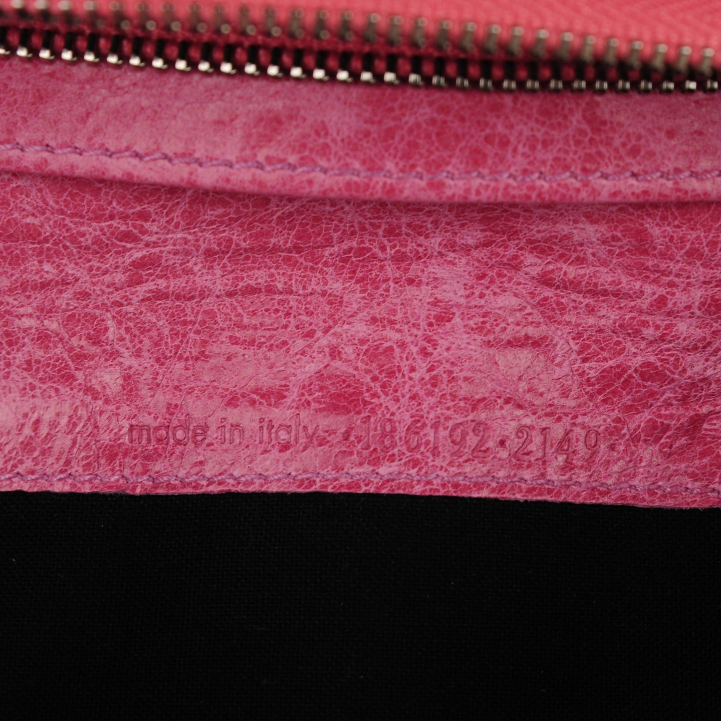 Agneau Giant 12 Silver Hardware Compagnon Wallet bubblegum