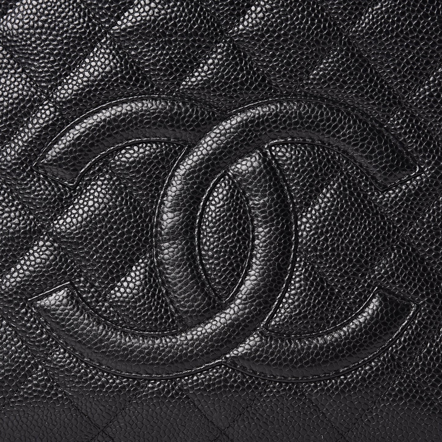 Caviar Quilted Petit Shopping Tote PST Black