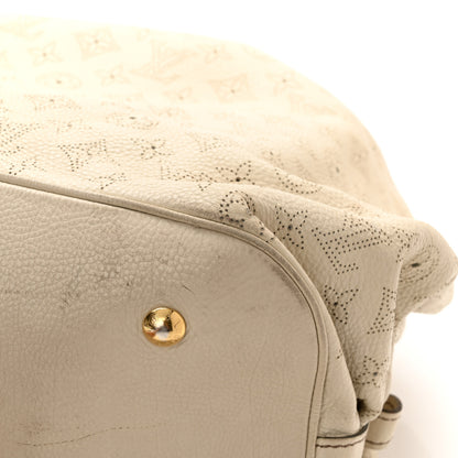 Louis Vuitton Mahina XL Gris 19 of 20