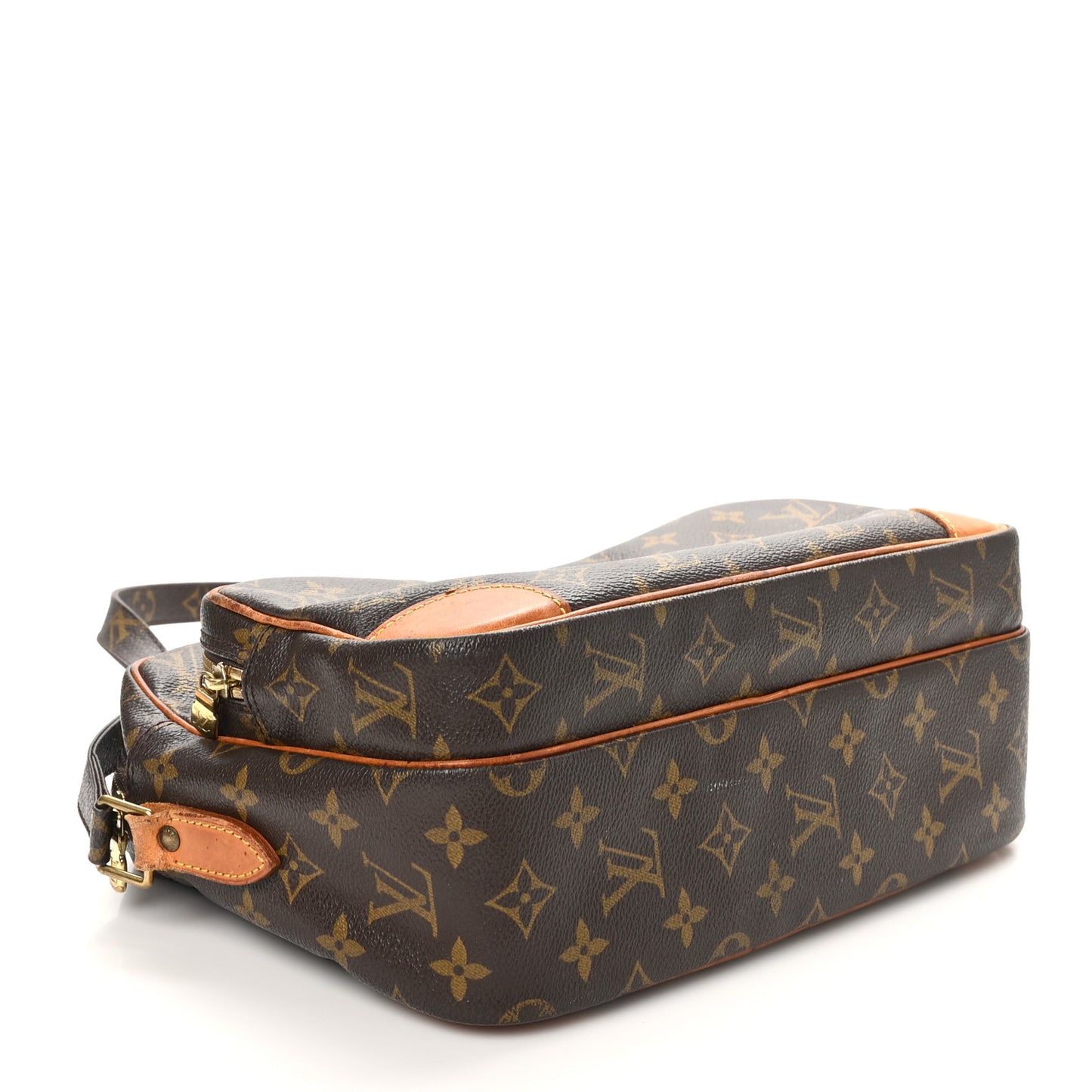 Monogram Nil 28
