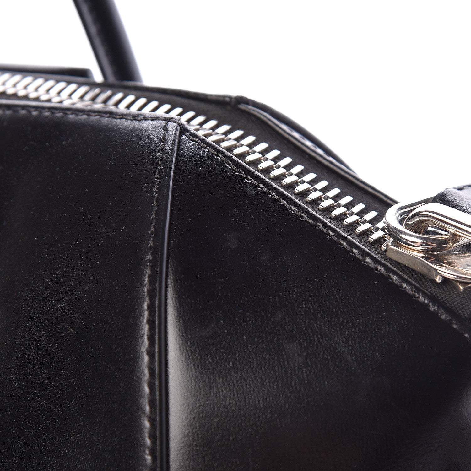 Givenchy Shiny Lord Calfskin Medium Antigona Black 8 of 16