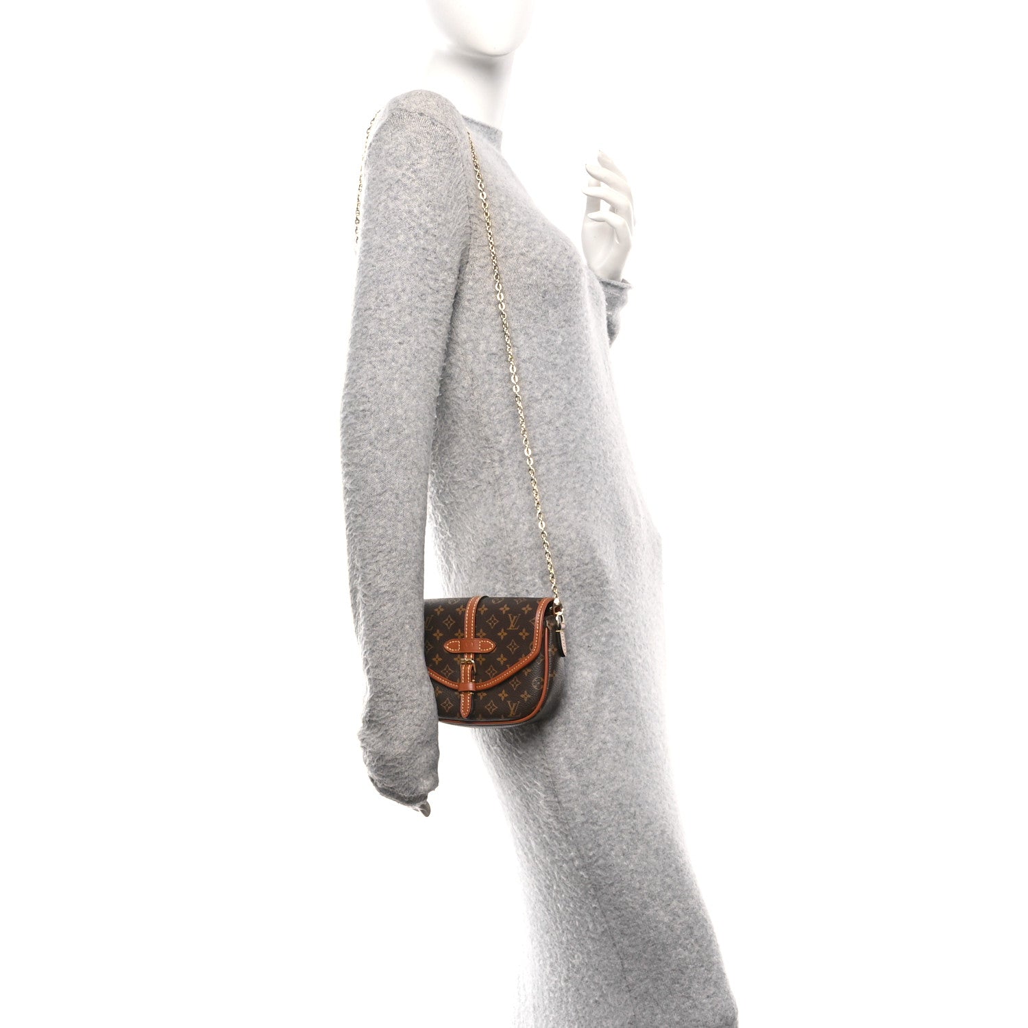 Louis Vuitton Monogram Solo 2 of 11