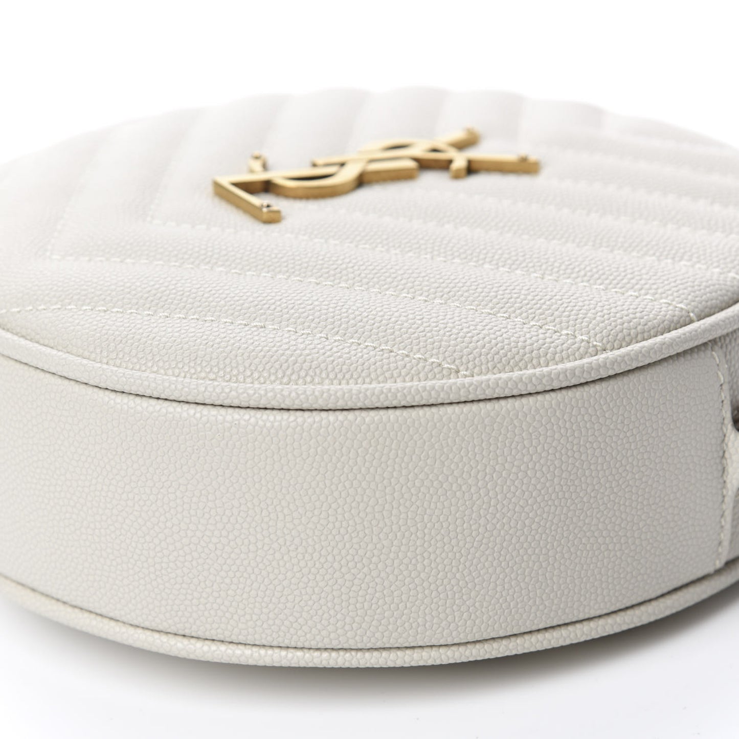 Grain De Poudre Matelasse Chevron Quilted Round Vinyle Camera Bag White