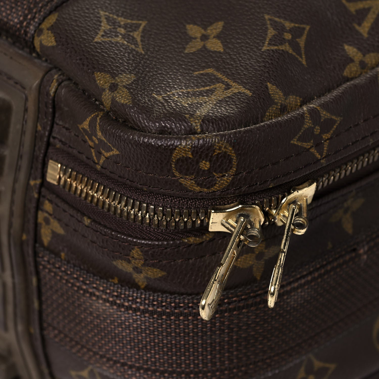 Louis Vuitton Monogram Satellite 53 9 of 28